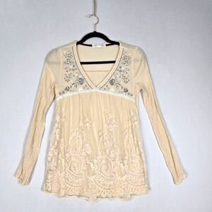 Y2K Babydoll Cream Lace Top V-neck Sheer Lace Silver Metallic Trim Jolt Size XS
